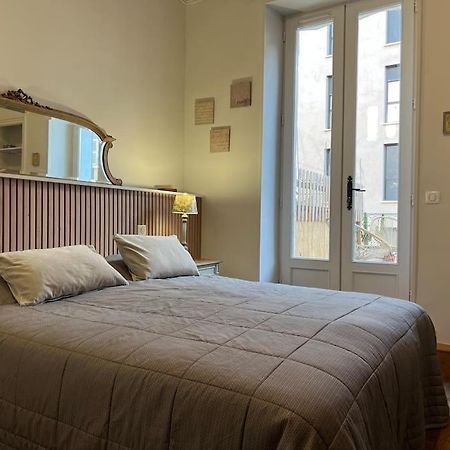 Coeur De Ville, Garage Prive Et Gratuit Avec Terrasse ! Cahors Exteriör bild